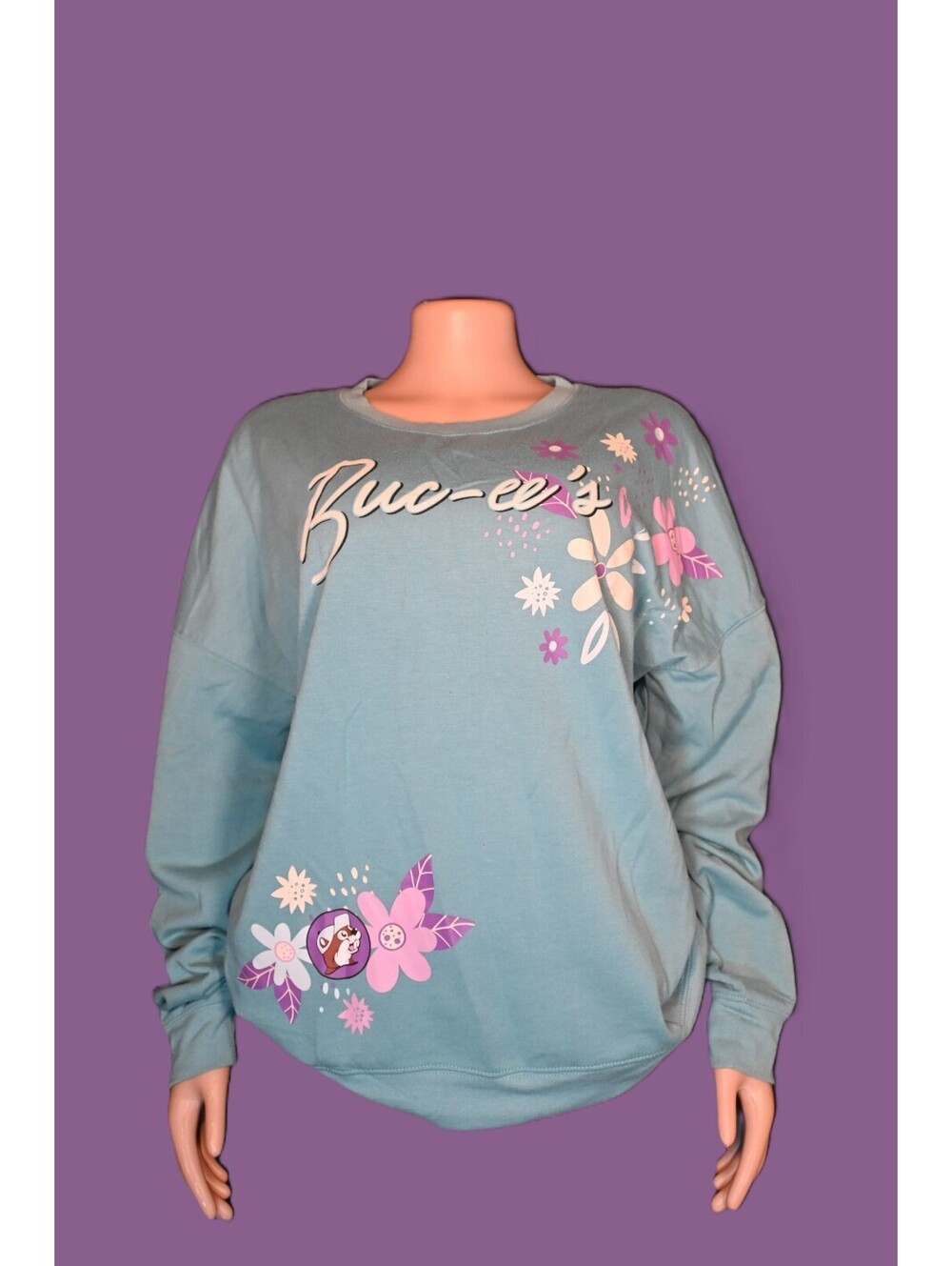 Buc-ee's Womens Medium Sweatshirt Light Blue Floral